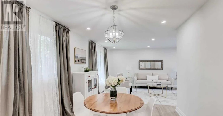 31 Grove Park Crescent, Toronto, ON, M2J 2C7 - 11