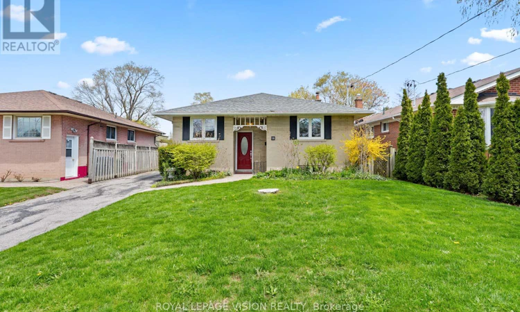 6 Macduff Crescent