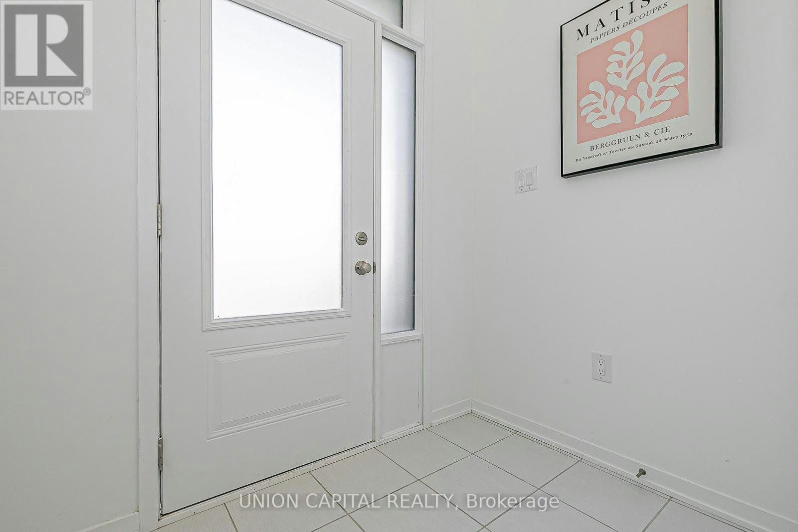 799 Stanstead Path, Oshawa, ON, L1K 3G4 - 3