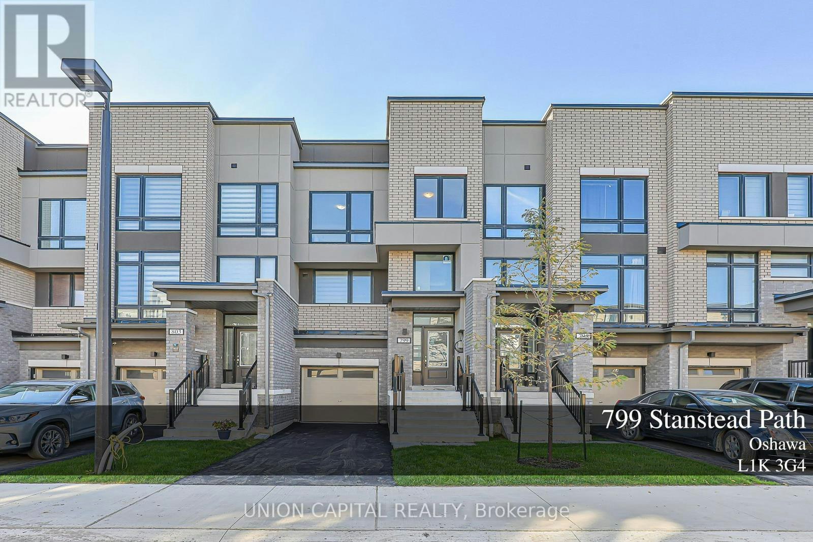 799 Stanstead Path, Oshawa, ON, L1K 3G4