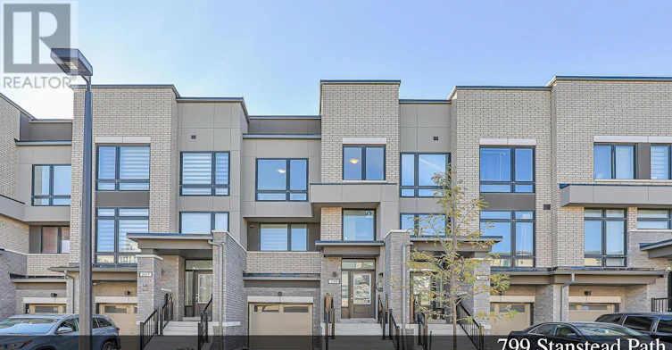 799 Stanstead Path, Oshawa, ON, L1K 3G4