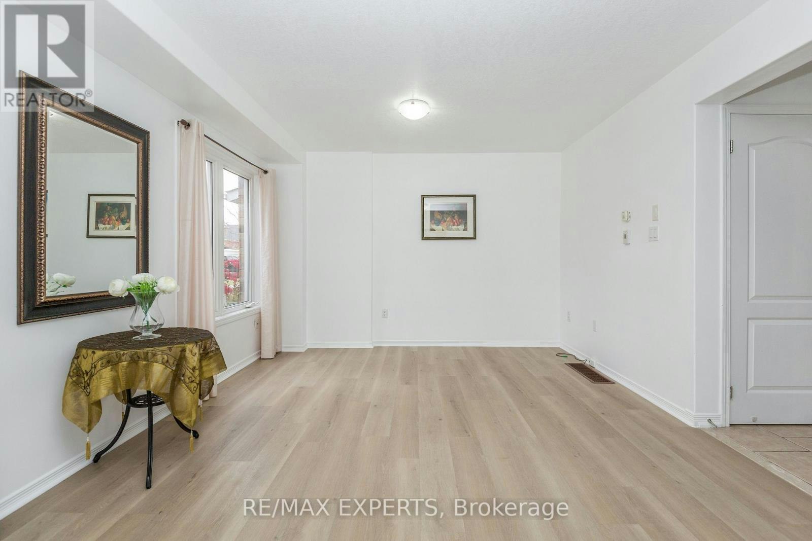 11-75 Prince William Way, Barrie, ON, L4N 0Y9 - 16