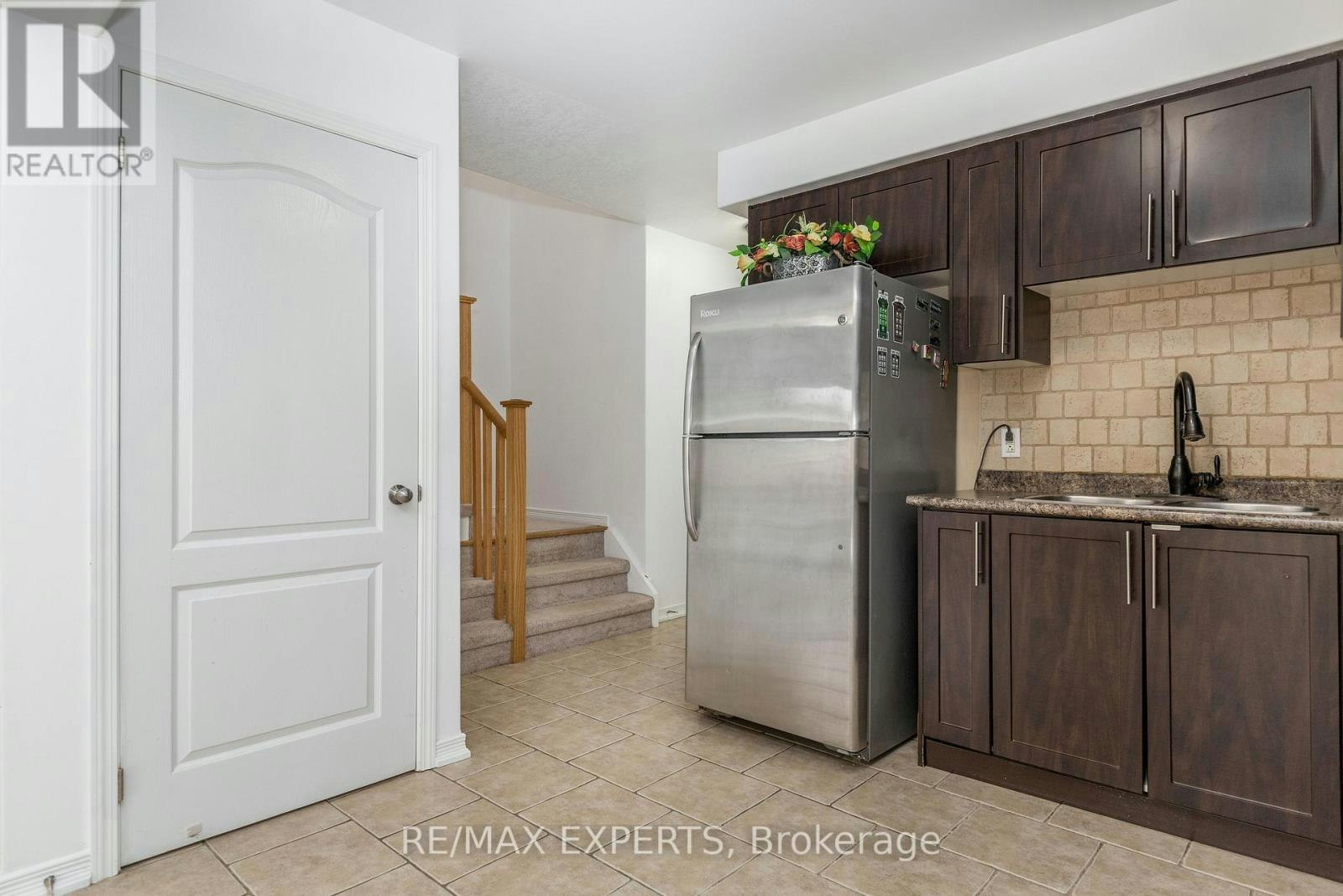 11-75 Prince William Way, Barrie, ON, L4N 0Y9 - 10