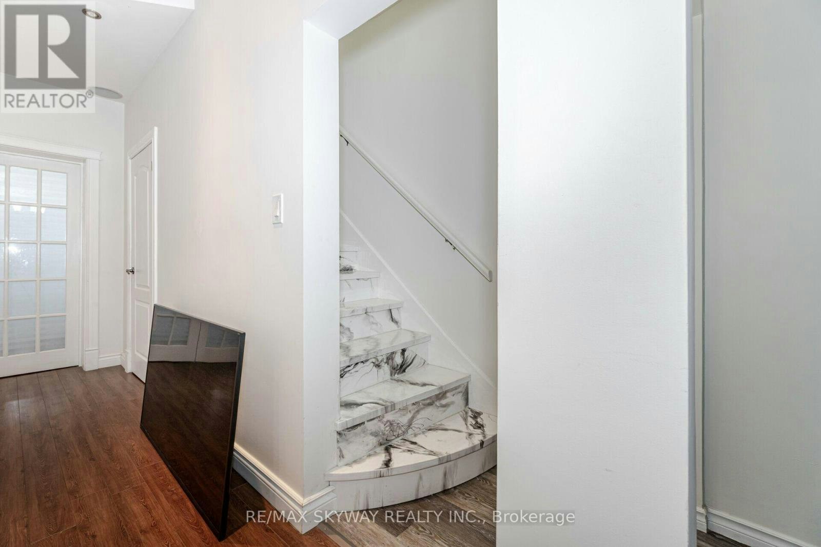 242 East Avenue N, Hamilton, ON, L8L 5J3 - 19
