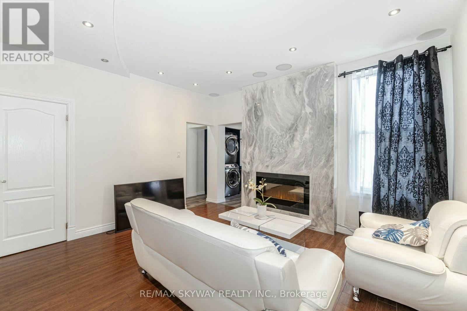 242 East Avenue N, Hamilton, ON, L8L 5J3 - 8