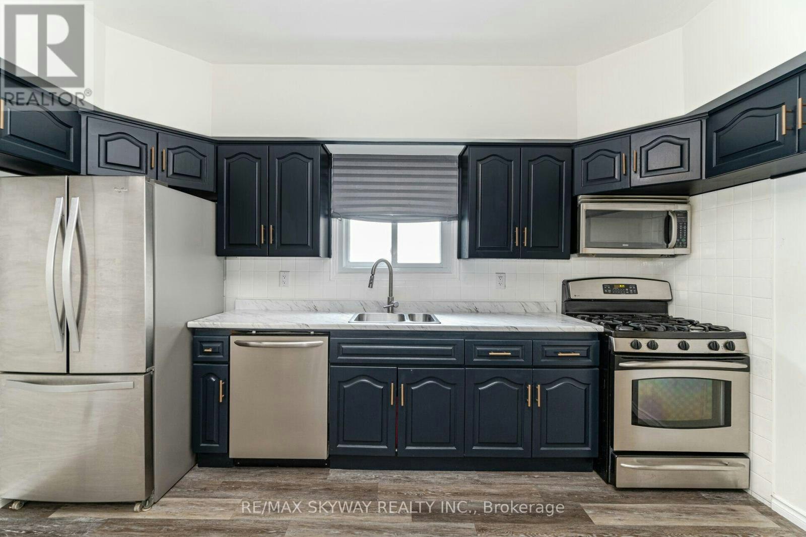 242 East Avenue N, Hamilton, ON, L8L 5J3 - 10