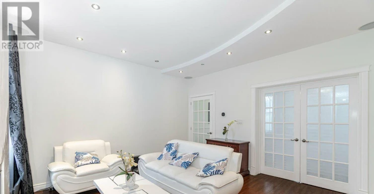 242 East Avenue N, Hamilton, ON, L8L 5J3 - 6