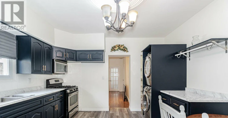 242 East Avenue N, Hamilton, ON, L8L 5J3 - 9