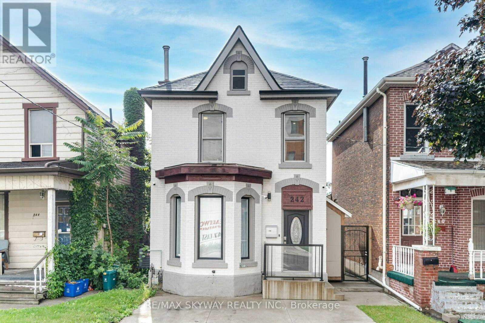 242 East Avenue N, Hamilton, ON, L8L 5J3 - 32