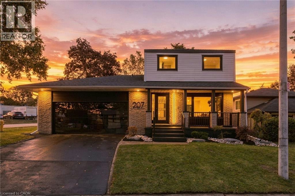 207 Linden Drive, Cambridge, ON, N3H 4Y1