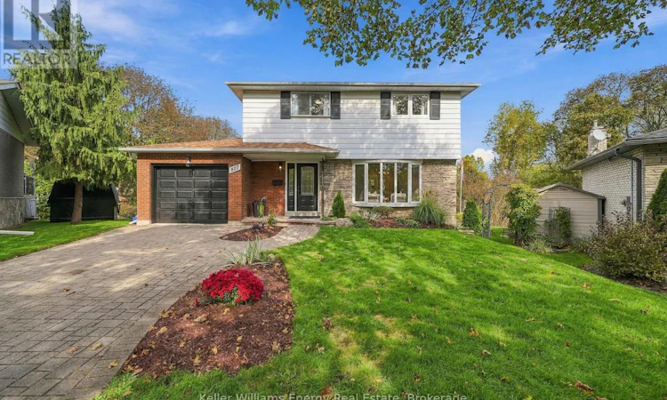 877 Capri Court