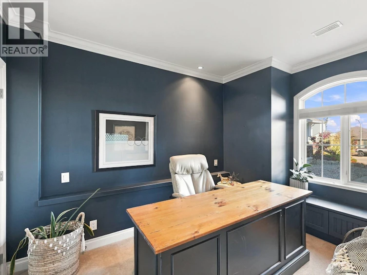 5047 Seon Crescent, Kelowna, BC, V1W 5A5 - 5