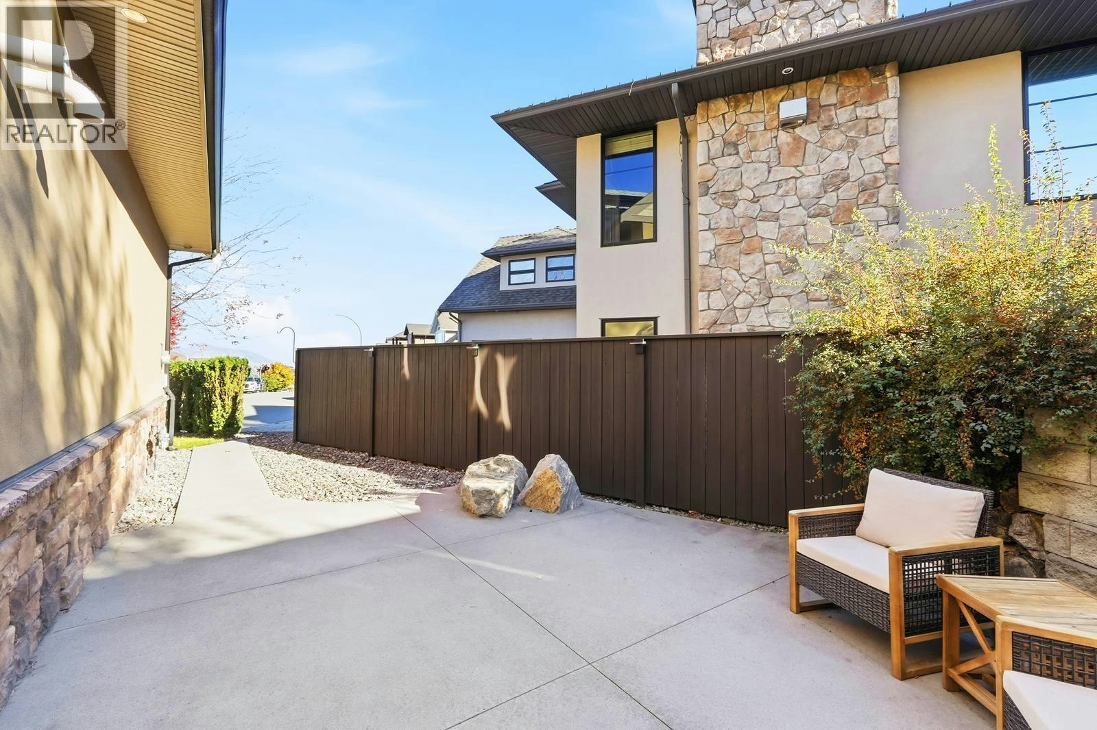 5047 Seon Crescent, Kelowna, BC, V1W 5A5 - 49