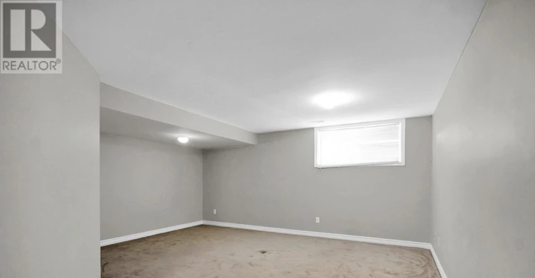 207 Hidden Meadow Avenue, Ottawa, ON, K1T 0C2 - 37