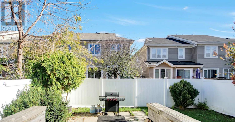 207 Hidden Meadow Avenue, Ottawa, ON, K1T 0C2 - 40
