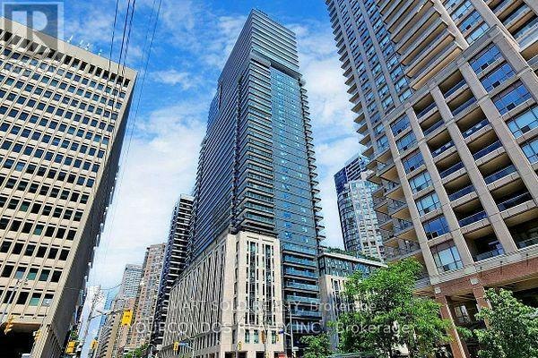 2016-955 Bay Street, Toronto, ON, M5S 2A1