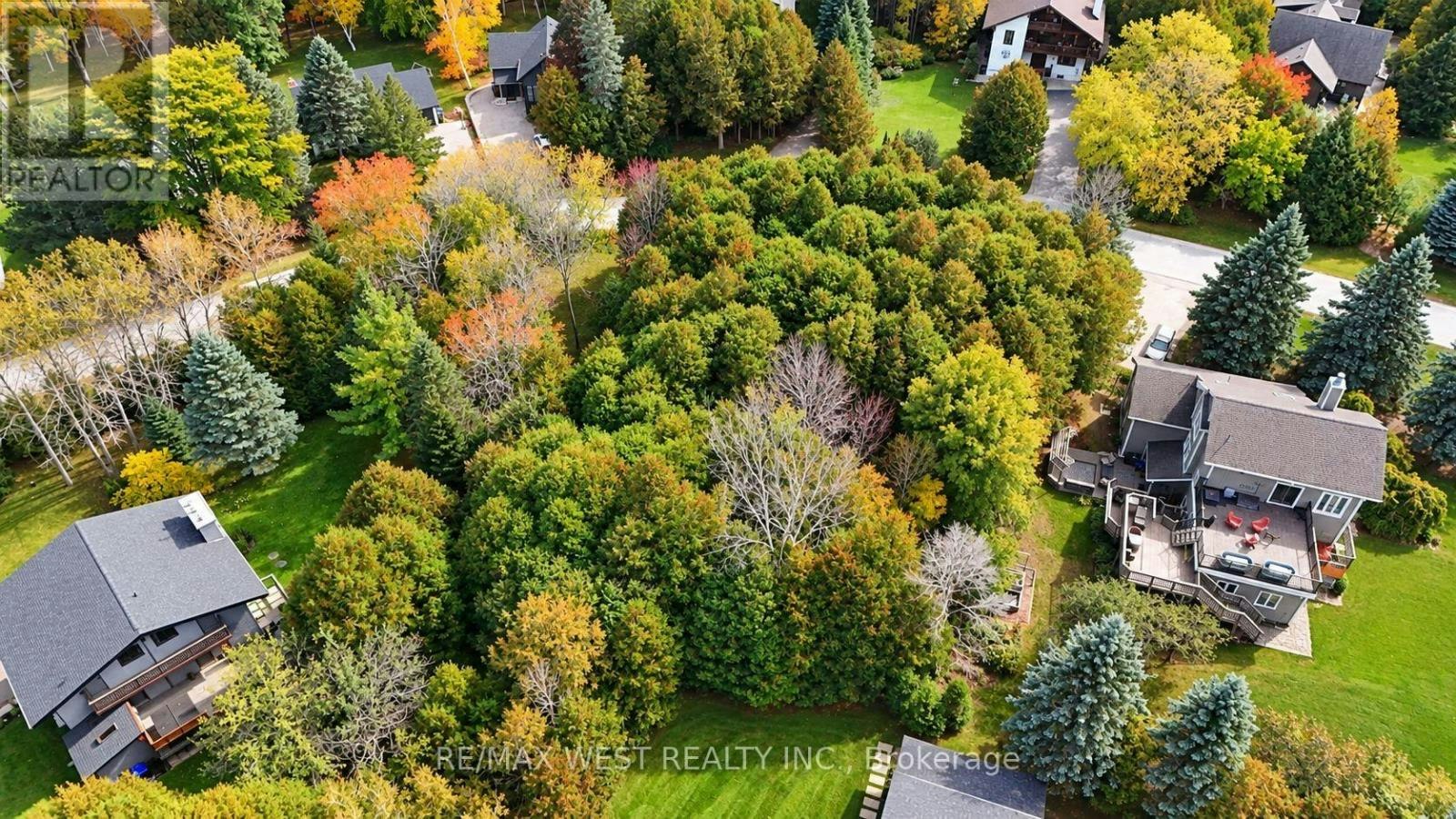 32 Slalom Gate Road, Collingwood, ON, L9Y 5B2