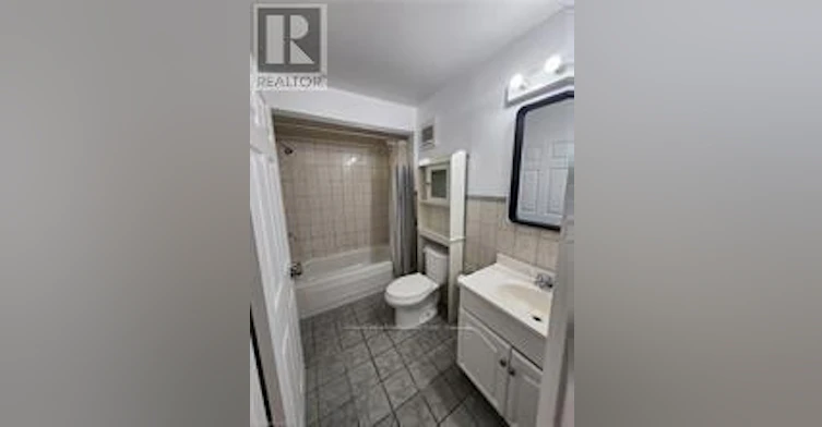 GRFLOOR-535 Roxborough Avenue, Hamilton, ON, L8H 1R5 - 4