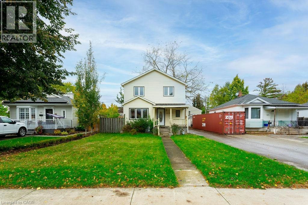 1353 Birch Avenue, Burlington, ON, L7S 1J1