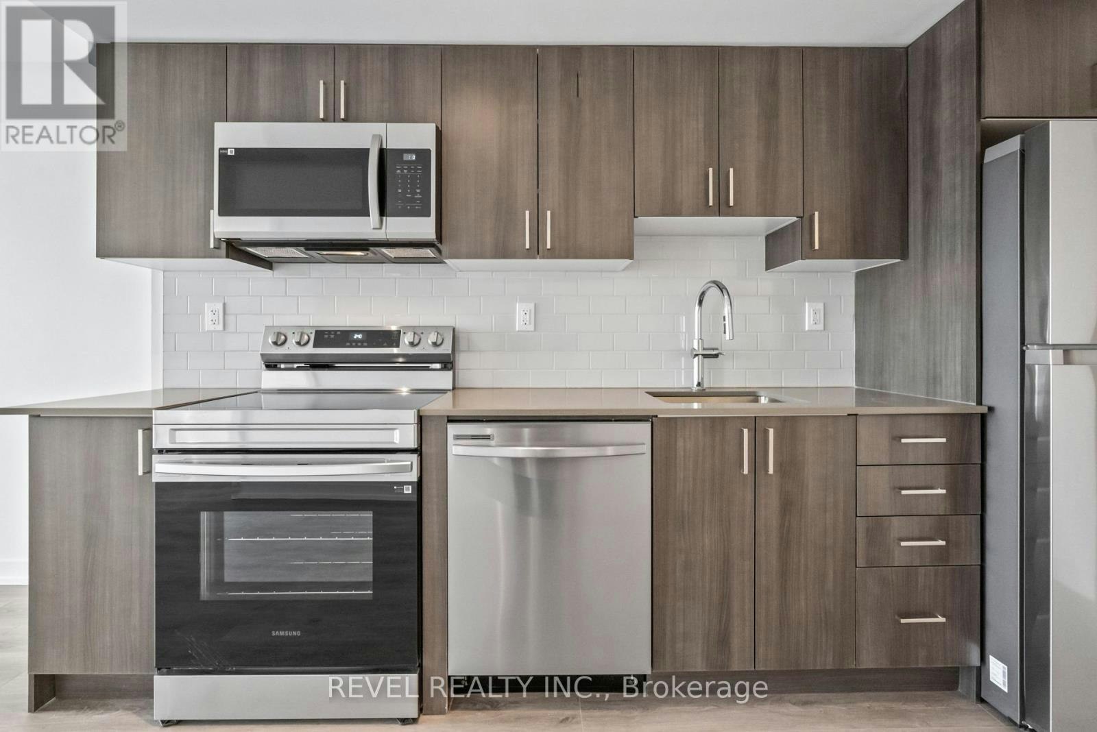 417-1435 Celebration Drive, Pickering, ON, L1W 0C4 - 8