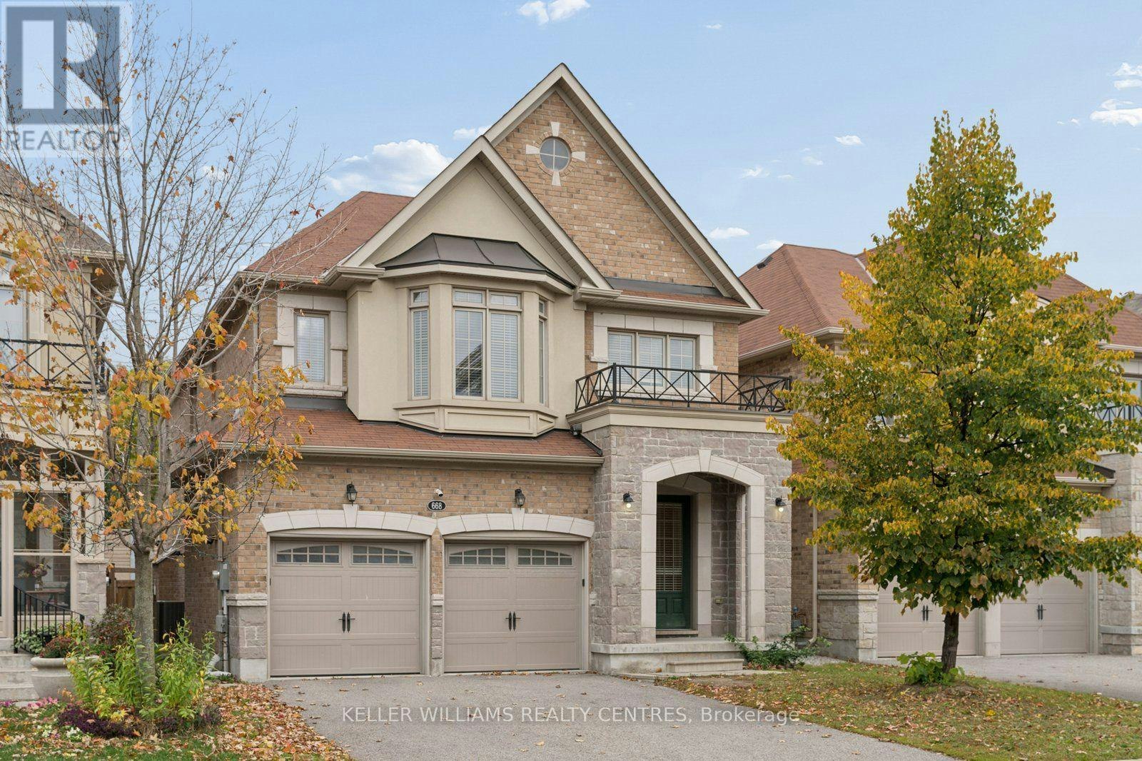668 Mcgregor Farm Trail, Newmarket, ON, L3X 1C8
