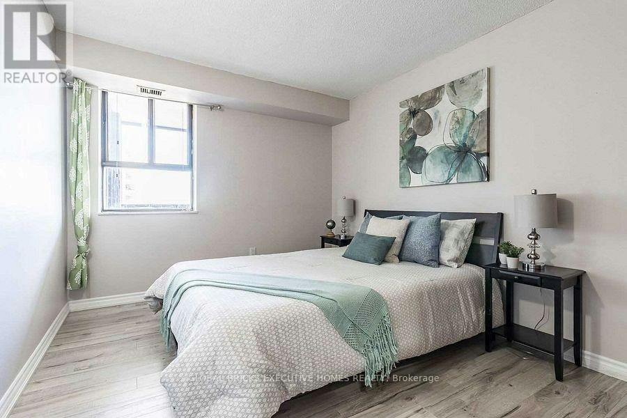 1101-4 Lisa Street, Brampton, ON, L6T 4B6 - 21