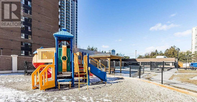 1101-4 Lisa Street, Brampton, ON, L6T 4B6 - 33