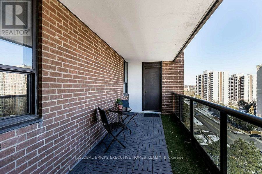 1101-4 Lisa Street, Brampton, ON, L6T 4B6 - 26