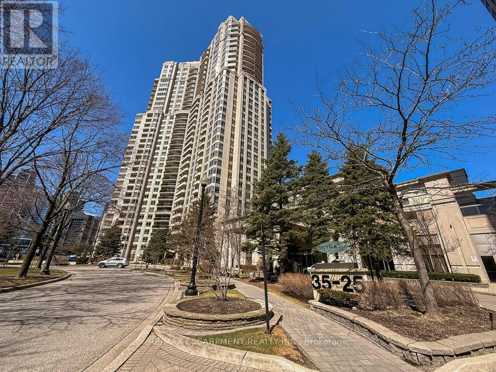 2706-35 Kingsbridge Garden Circle, Mississauga, ON, L5R 3Z3
