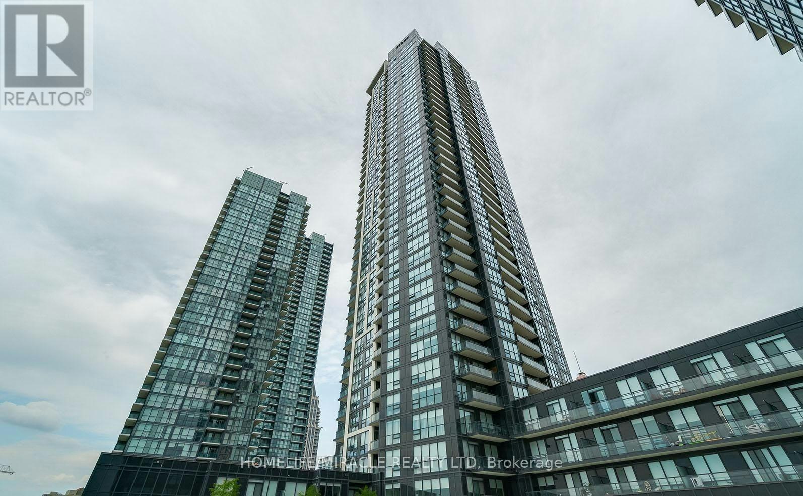 3811-4011 Brickstone Mews, Mississauga, ON, L5B 0G3 - 2