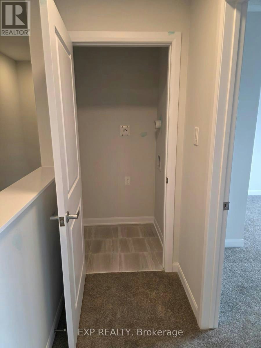 10-201 Glenroy Gilbert Drive, Ottawa, ON, K2J 5W2 - 4