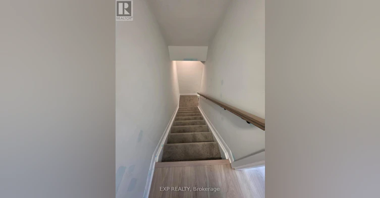 10-201 Glenroy Gilbert Drive, Ottawa, ON, K2J 5W2 - 6