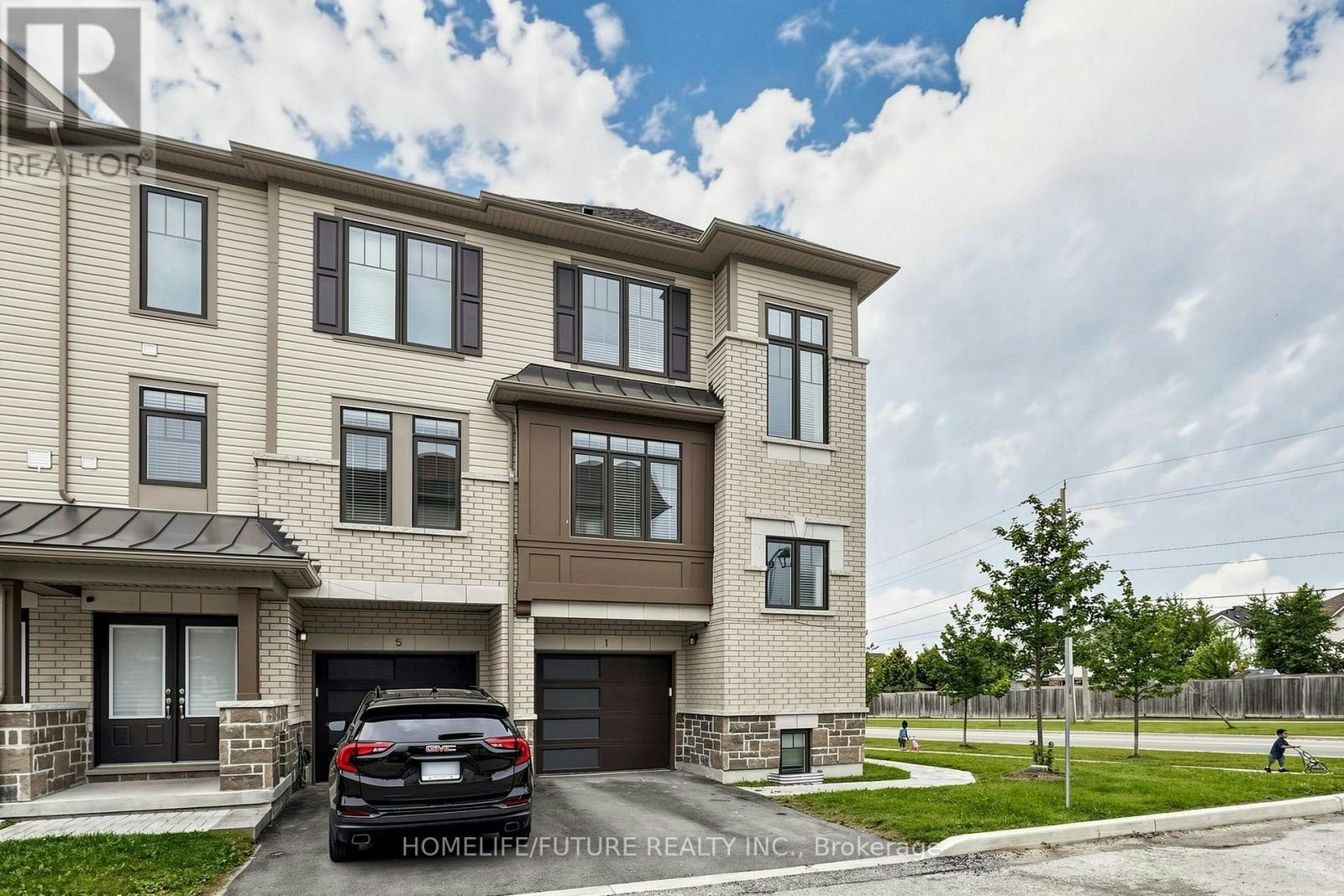 1 Bavin Street, Clarington, ON, L3S 0H8 - 2