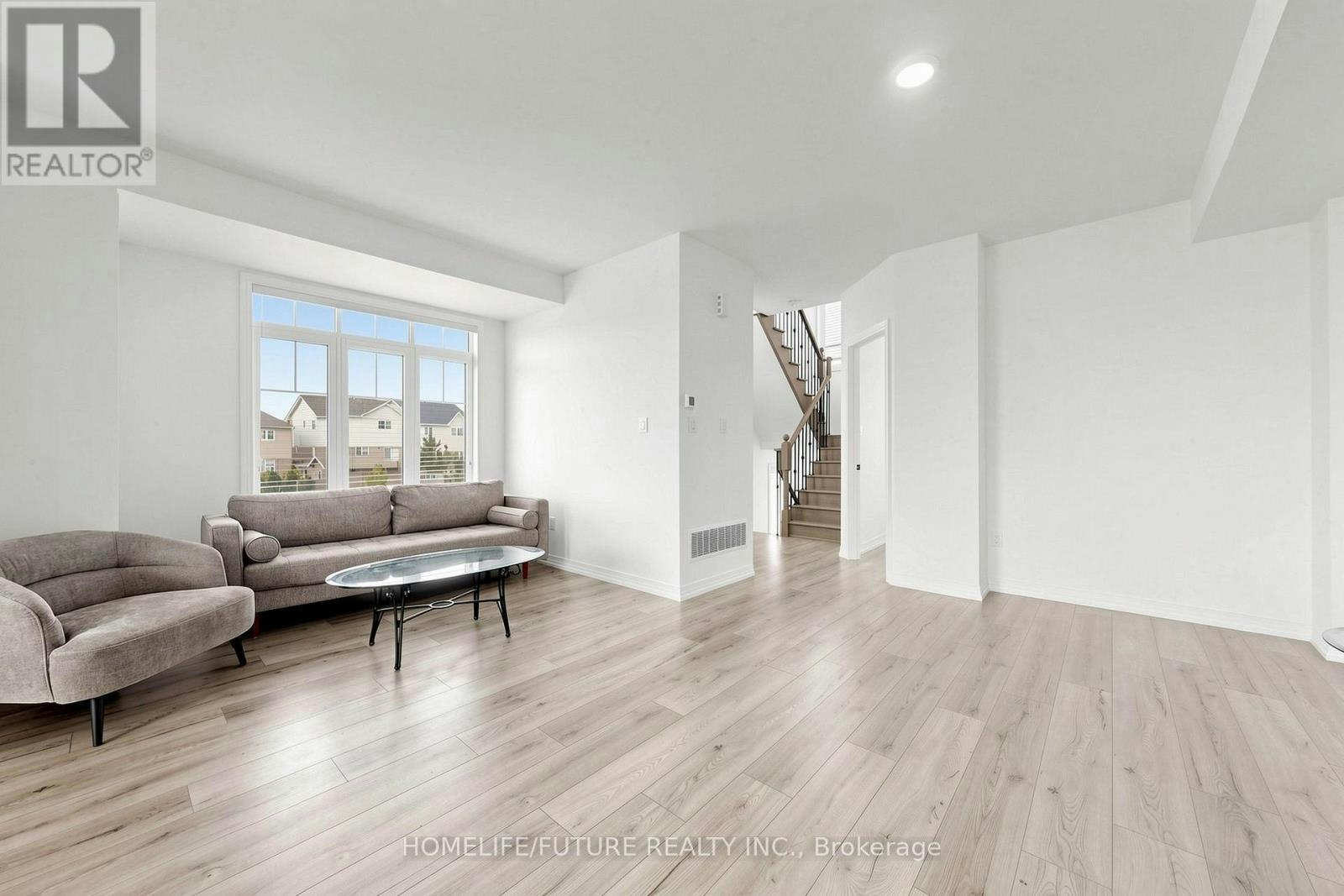 1 Bavin Street, Clarington, ON, L3S 0H8 - 12
