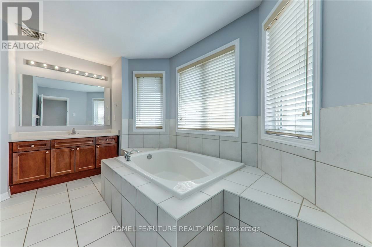 MAIN & 2ND-49 Peppermint Close, Brampton, ON, L6P 3C8 - 25