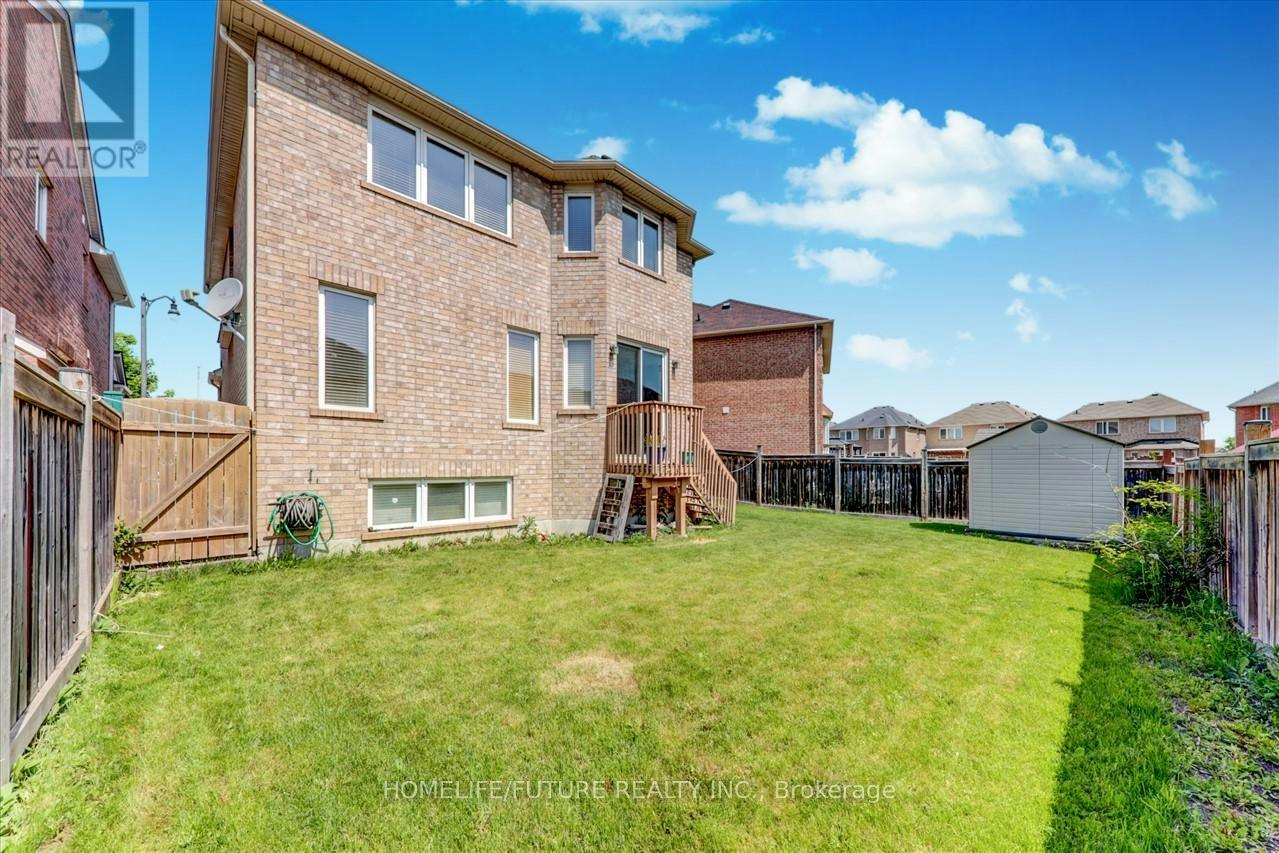 MAIN & 2ND-49 Peppermint Close, Brampton, ON, L6P 3C8 - 28