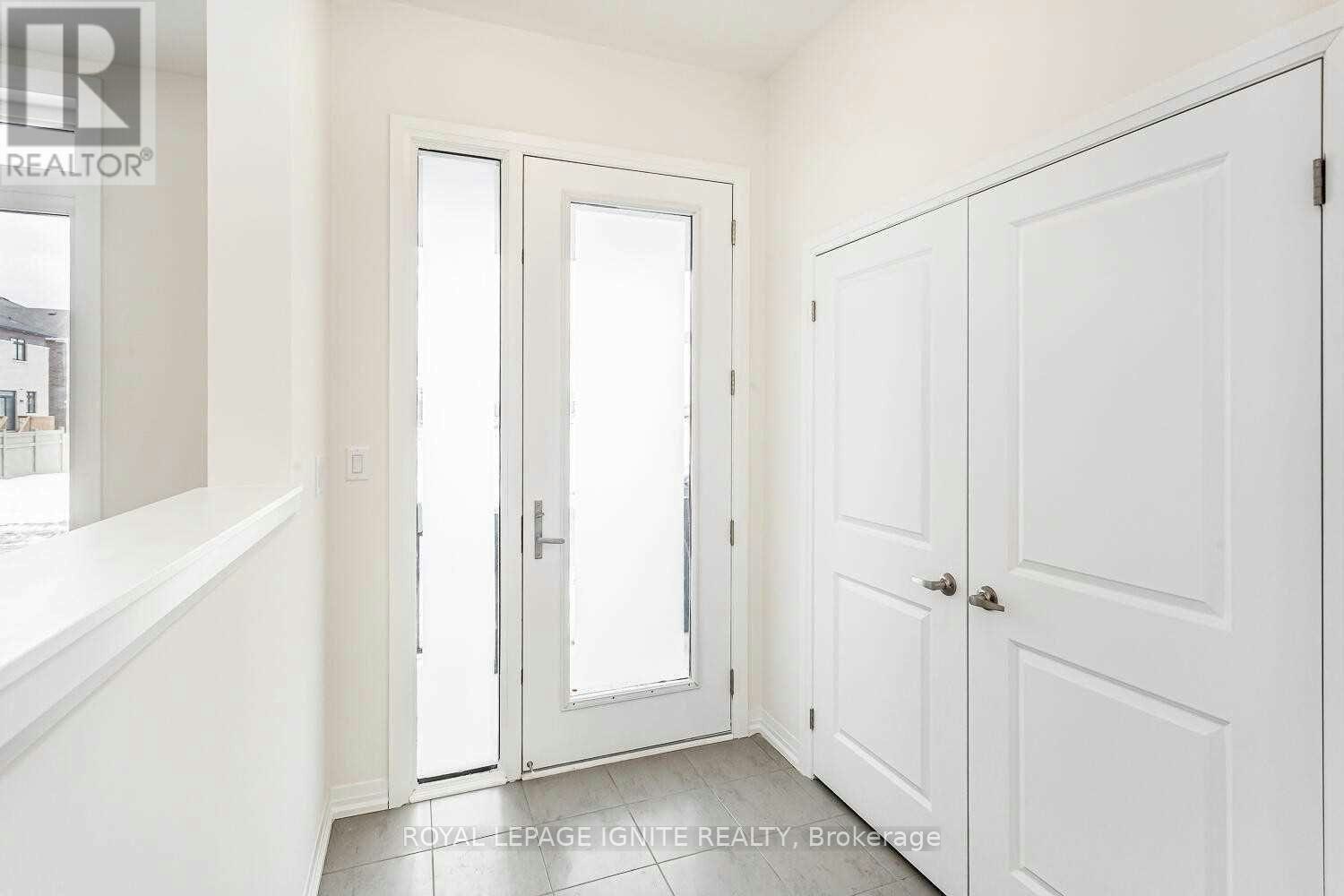 44 Skyridge Drive, Brampton, ON, L6P 4P3 - 2