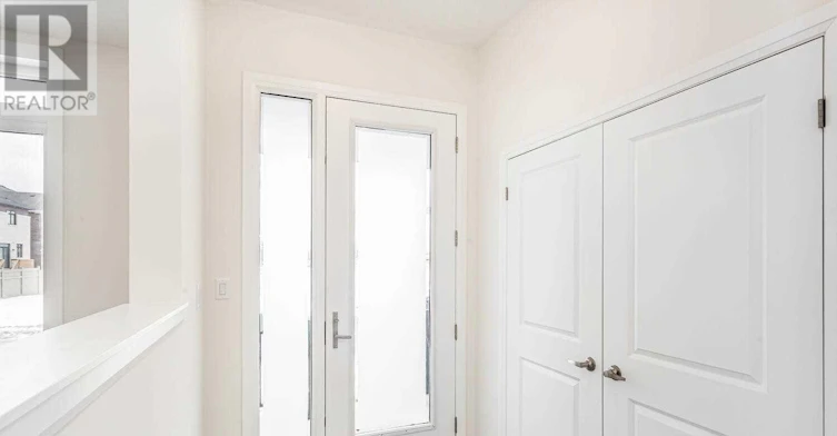 44 Skyridge Drive, Brampton, ON, L6P 4P3 - 2