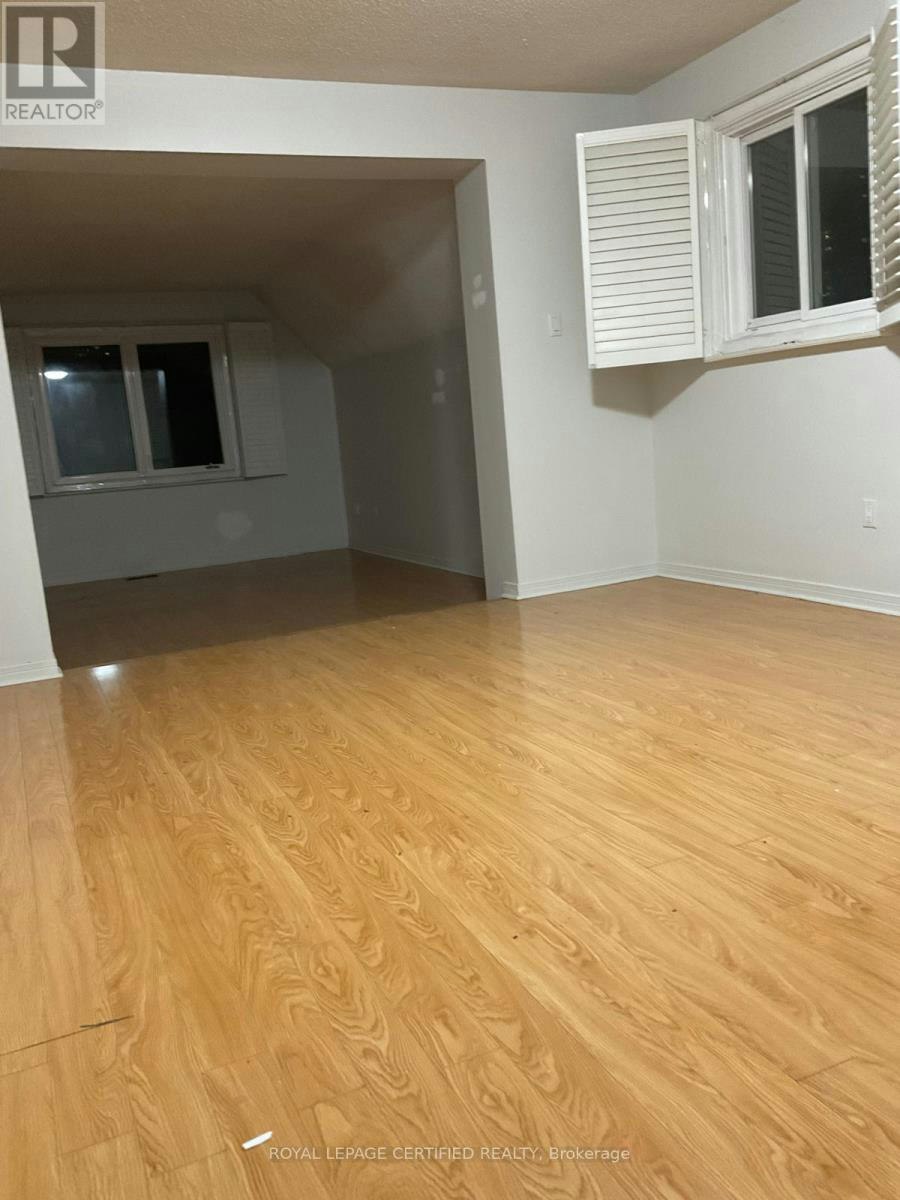 UPPER-211 Macedonia Crescent, Mississauga, ON, L5B 3R8 - 22