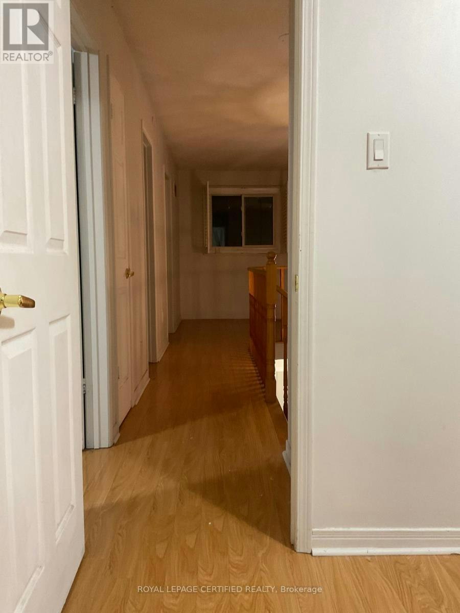 UPPER-211 Macedonia Crescent, Mississauga, ON, L5B 3R8 - 13