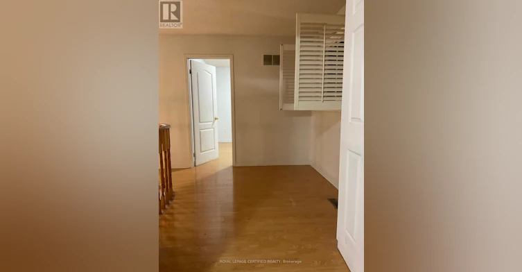 UPPER-211 Macedonia Crescent, Mississauga, ON, L5B 3R8 - 32
