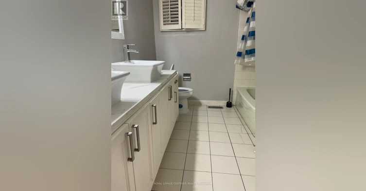 UPPER-211 Macedonia Crescent, Mississauga, ON, L5B 3R8 - 14