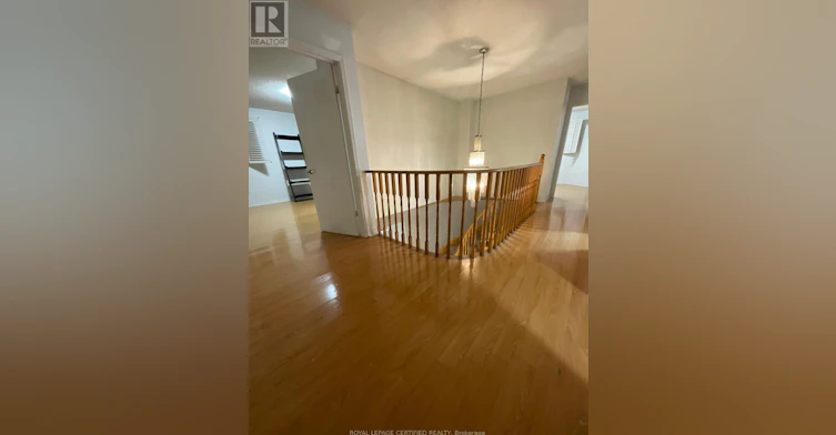 UPPER-211 Macedonia Crescent, Mississauga, ON, L5B 3R8 - 12