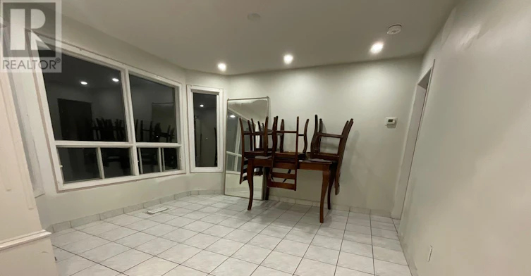 UPPER-211 Macedonia Crescent, Mississauga, ON, L5B 3R8 - 6