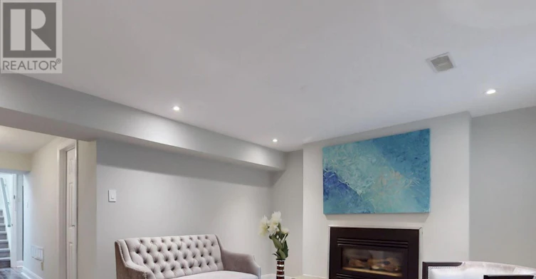BSMT-868 Roundelay Drive, Oshawa, ON, L1J 7T9 - 4