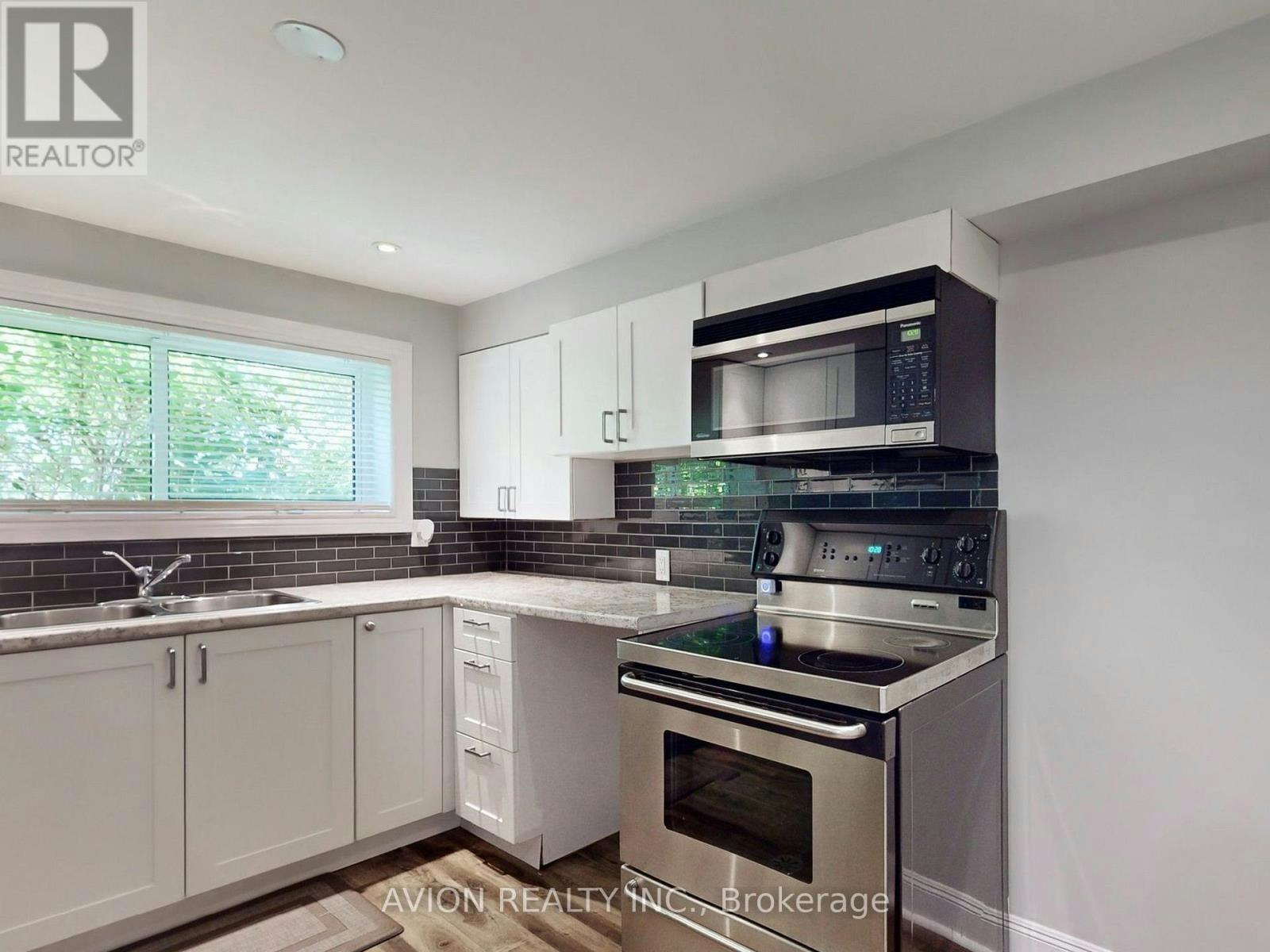 BSMT-868 Roundelay Drive, Oshawa, ON, L1J 7T9 - 5