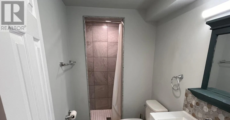 BSMT-868 Roundelay Drive, Oshawa, ON, L1J 7T9 - 8