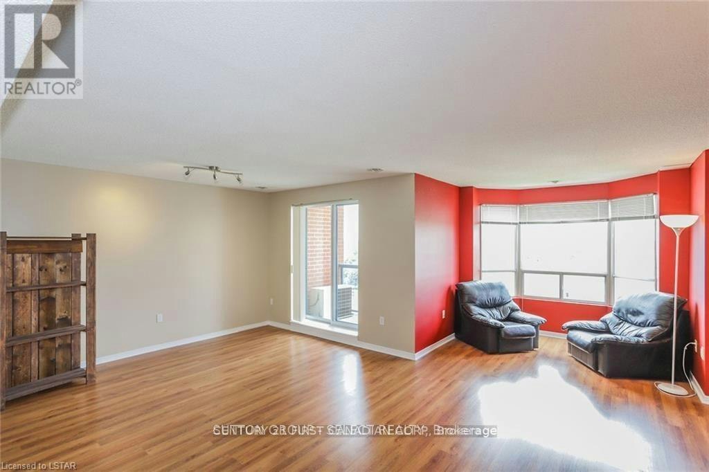 1007-30 Chapman Court, London, ON, N6G 4Y4 - 3