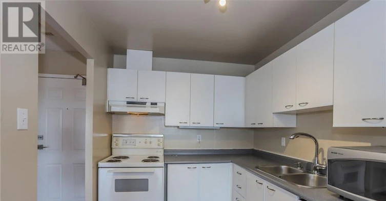 1007-30 Chapman Court, London, ON, N6G 4Y4 - 2