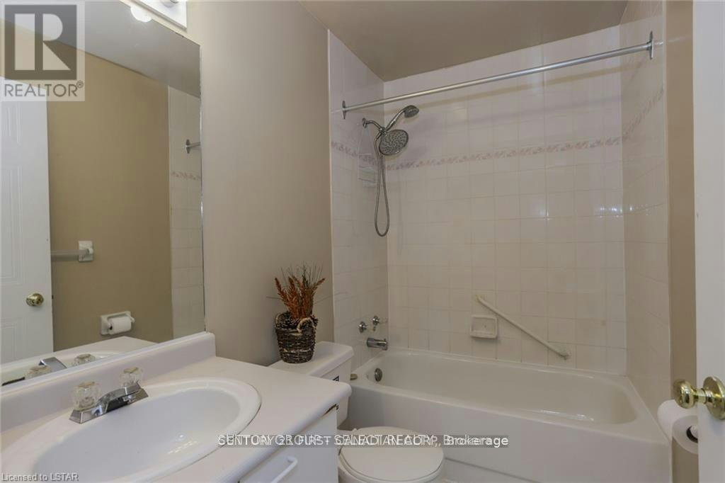 1007-30 Chapman Court, London, ON, N6G 4Y4 - 9